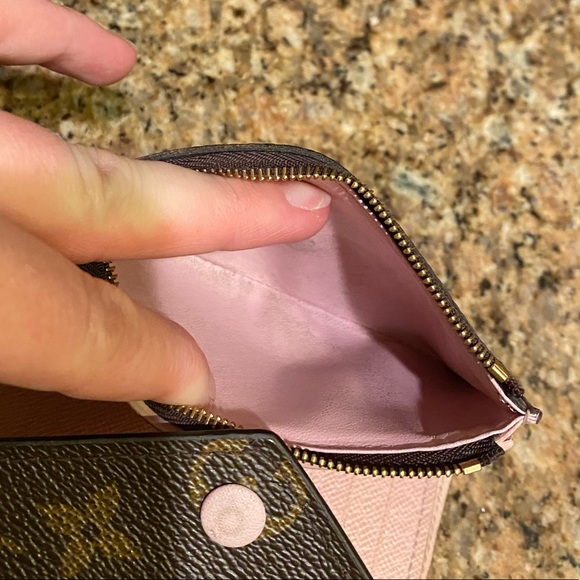 SOLD❤️Louis Vuitton Victorine wallet rose monogram - Picture 13 of 14